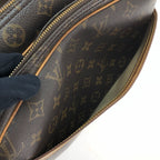 Louis Vuitton Monogram Reporter PM — view 4