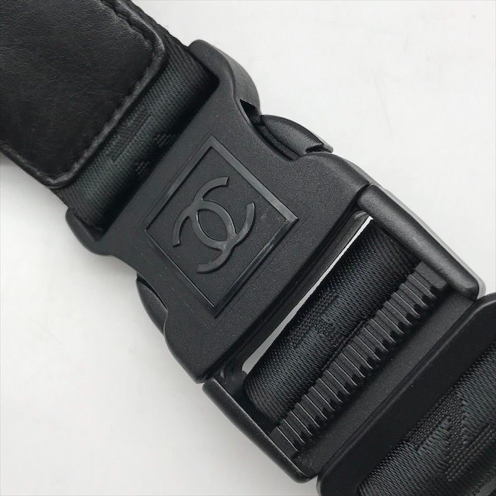 Chanel CC Logo Sports Waist Body Shoulder Bag Black Lame — view 8