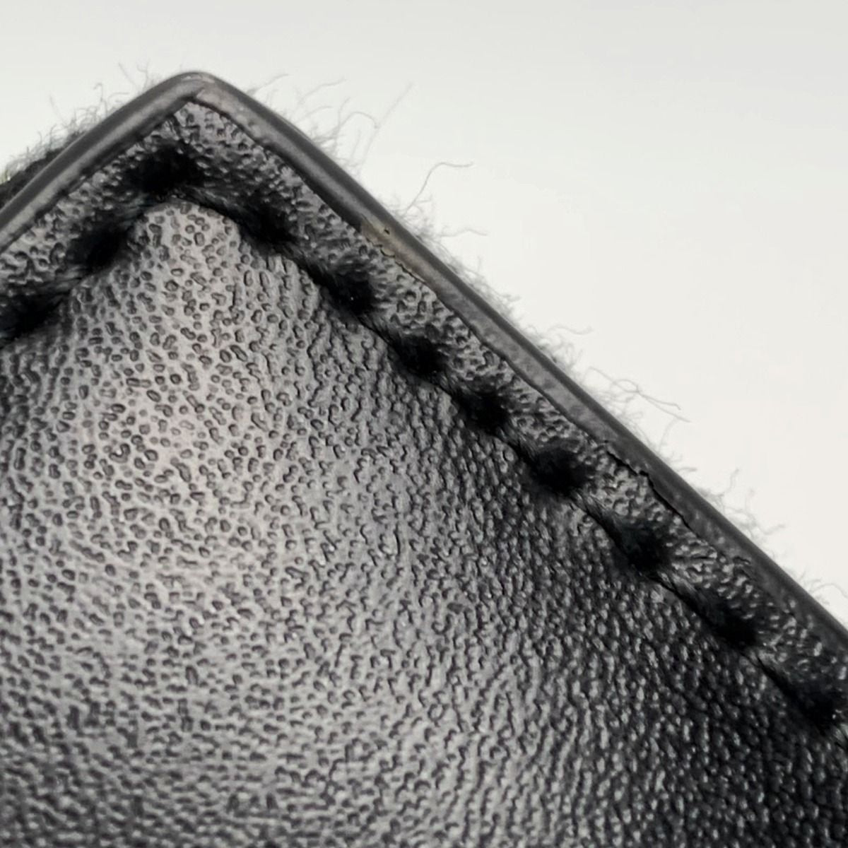 Bottega Veneta Maxi Intrecciato Black Leather V3 U01 — view 6