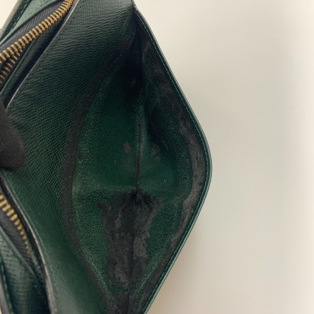 Louis Vuitton Taiga Baikal Clutch Bag Green — view 5