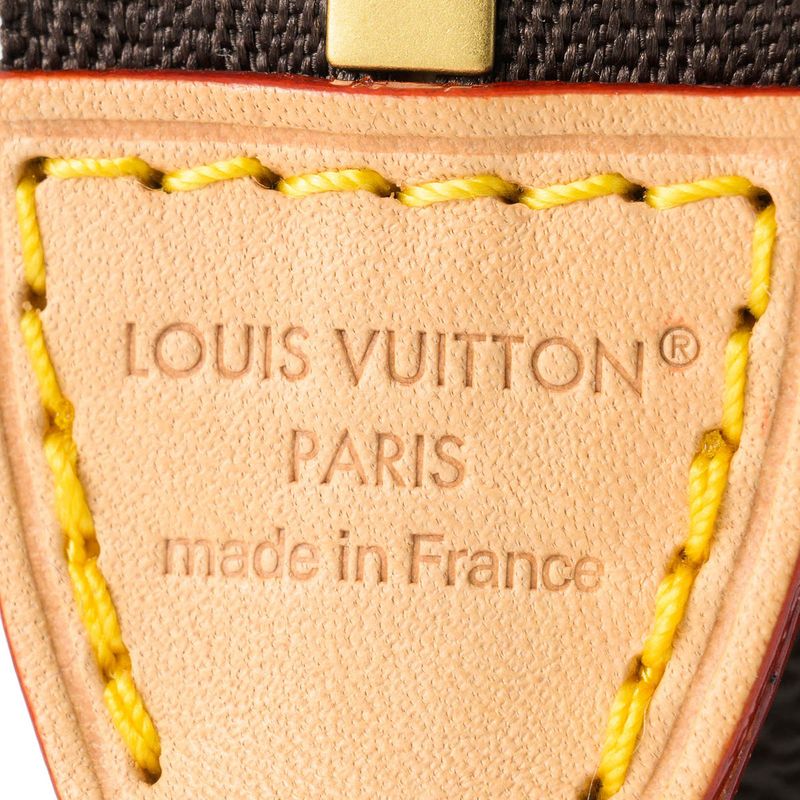 Louis Vuitton Pochette Handbag in Brown — view 7