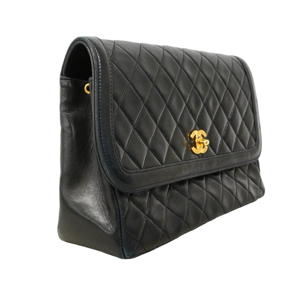 Chanel Shoulder Bag Quilted Lambskin Black Gold — view 2