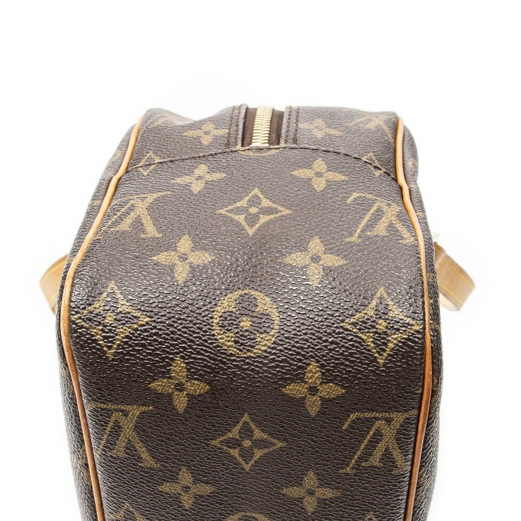 Louis Vuitton Cite Brown Monogram Canvas Messenger Bag — view 8