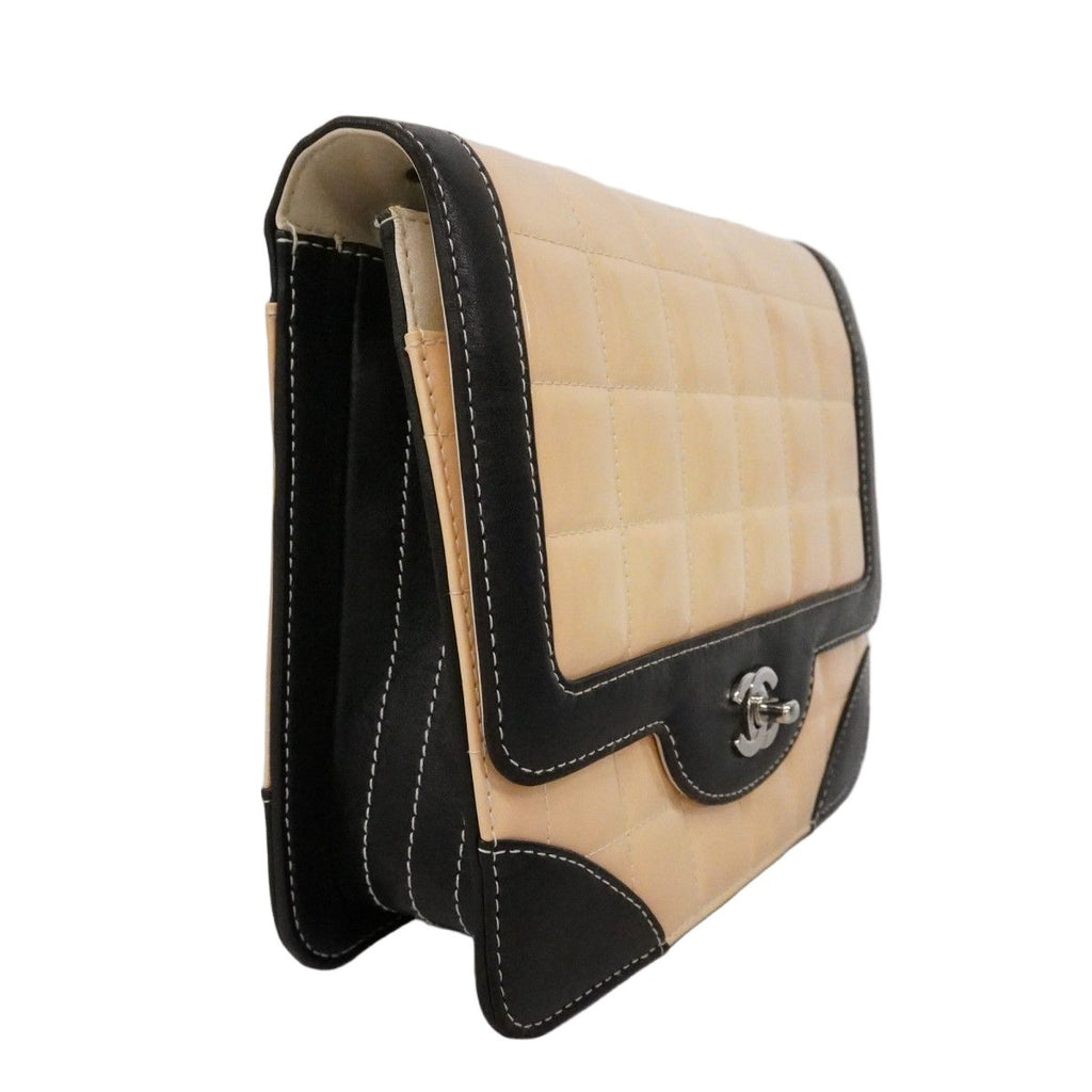 Chanel Shoulder Bag Choco Bar Patent Leather Ivory Black Silver — view 2