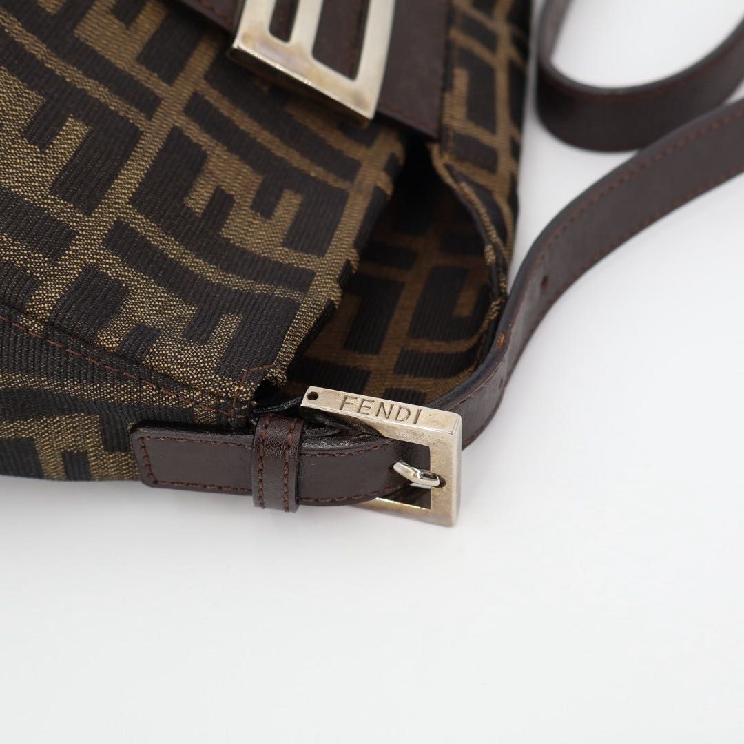 Fendi Zucca Pattern Shoulder Bag — view 9
