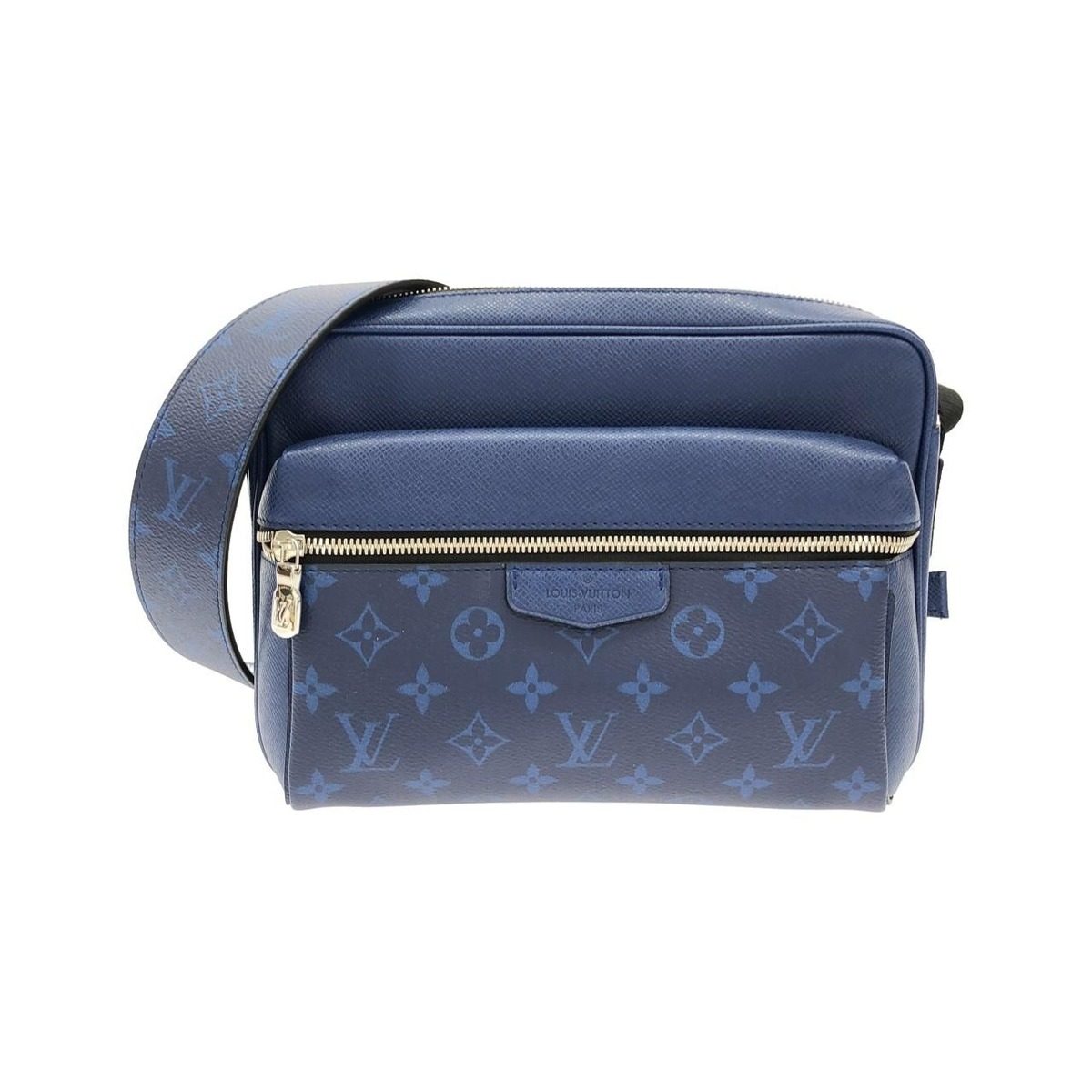 Louis Vuitton Taiga Llama Outdoor Messenger PM Shoulder Bag