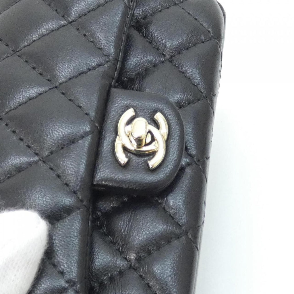 Chanel Bag Charm Black — view 4