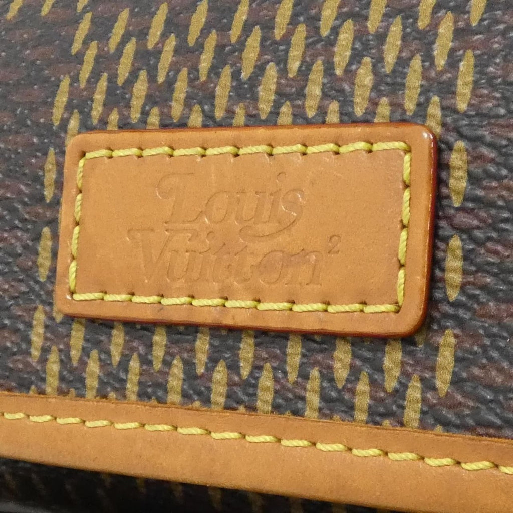 Louis Vuitton Damier Giant Amazon Shoulder Bag — view 4