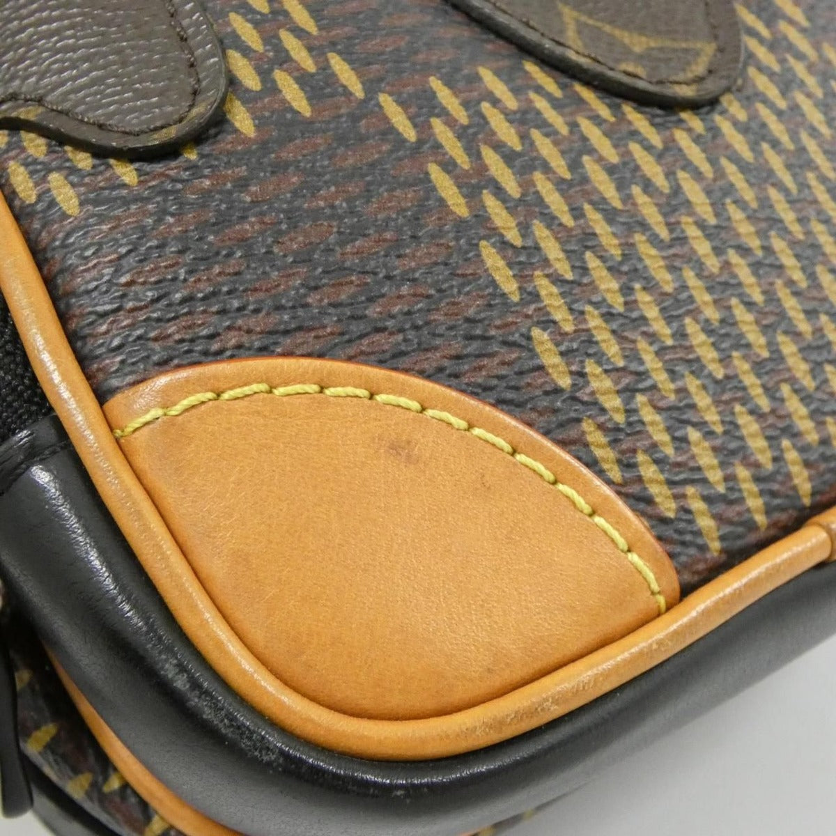 Louis Vuitton Damier Giant Amazon Shoulder Bag — view 7