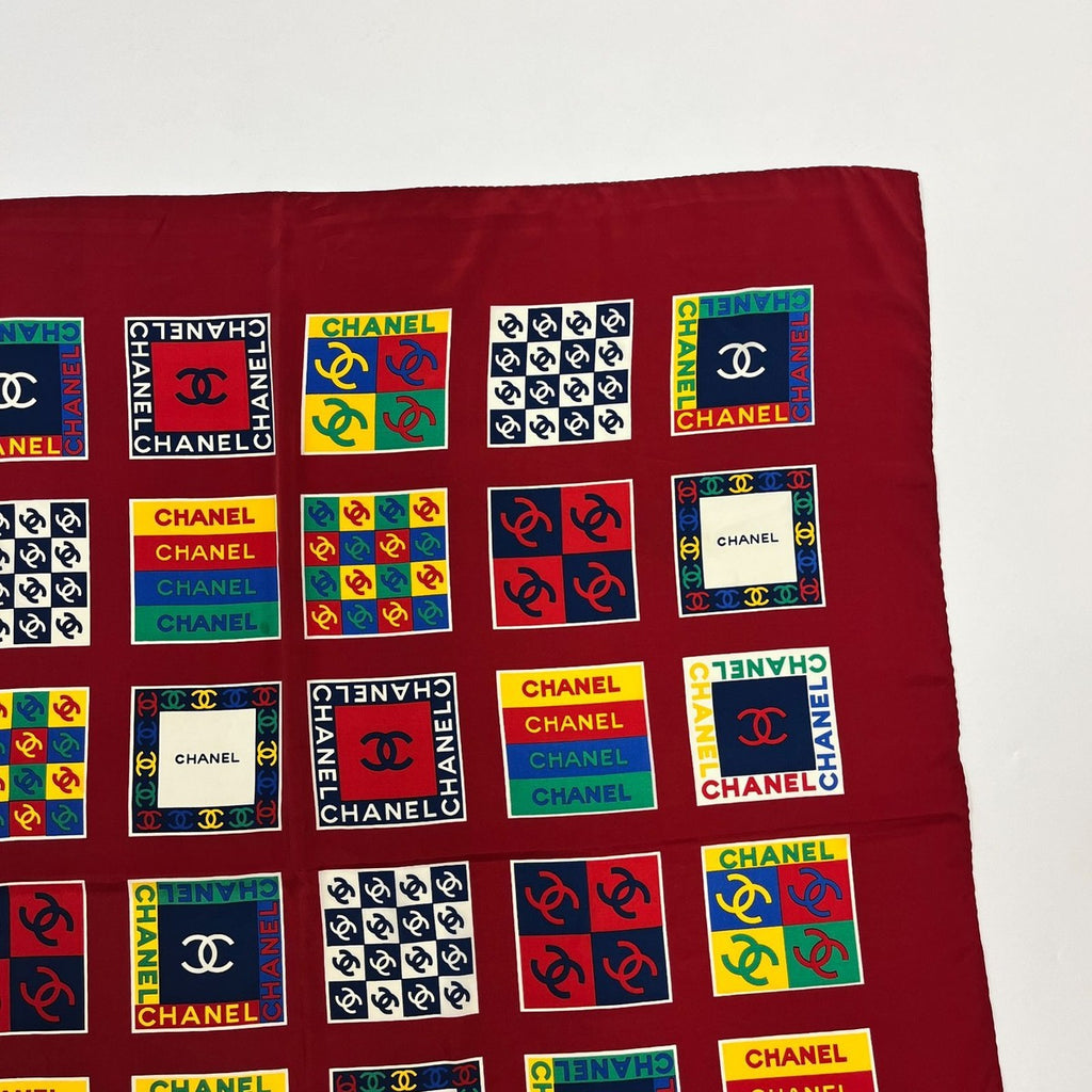 Chanel CC Logo Scarf Silk Red Vintage — view 3