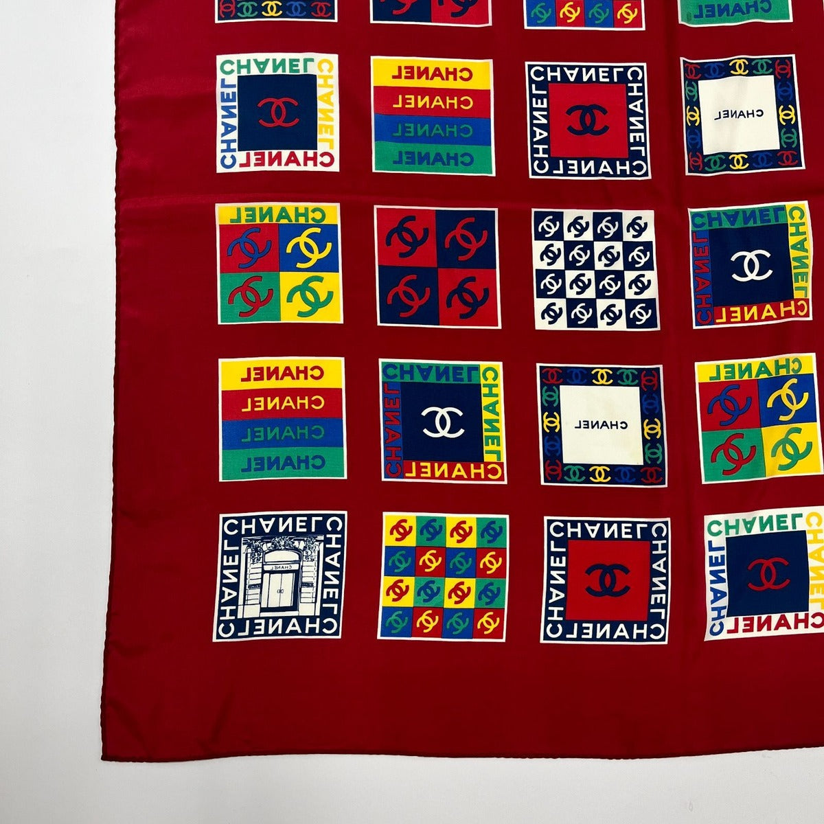 Chanel CC Logo Scarf Silk Red Vintage — view 9