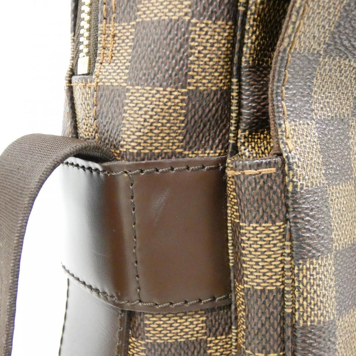Louis Vuitton Damier Naviglio Shoulder Bag — view 4
