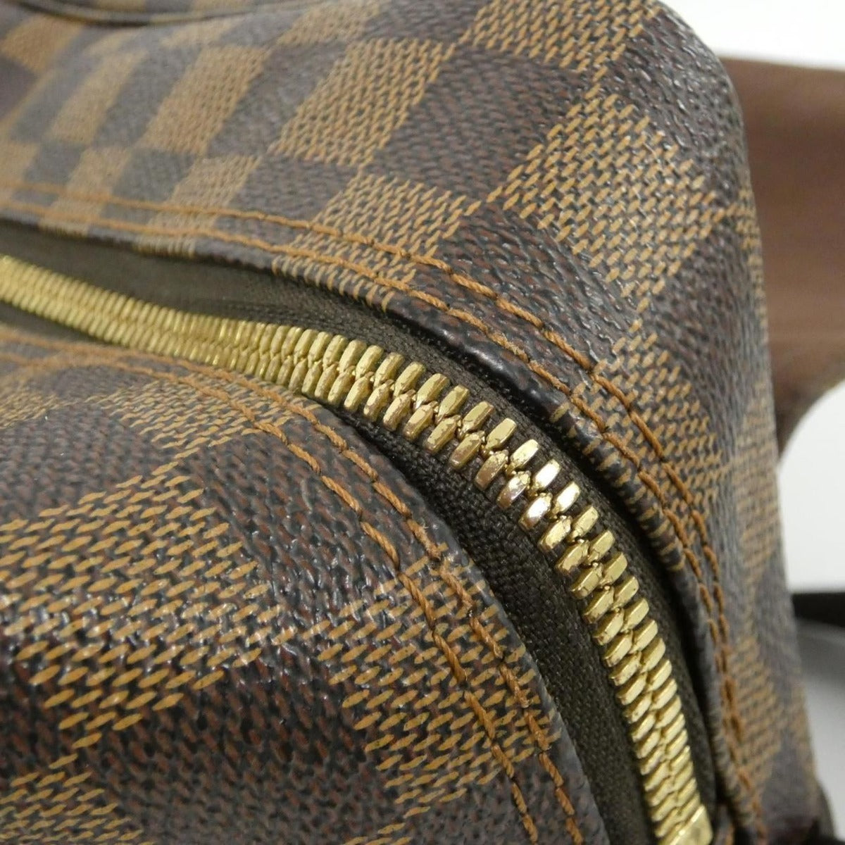Louis Vuitton Damier Naviglio Shoulder Bag — view 6