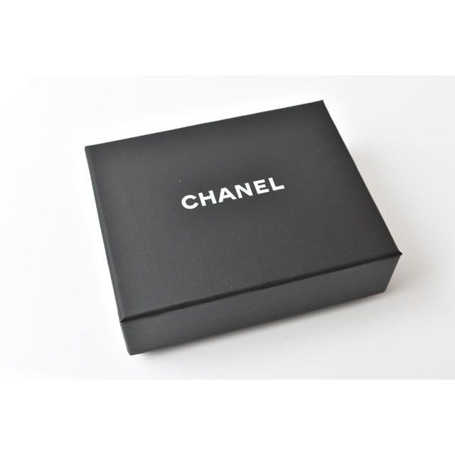Chanel Coco Mark CC Rhinestone Gunmetal Red — view 7