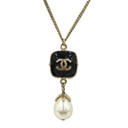 Chanel CC Logo Pearl Necklace
