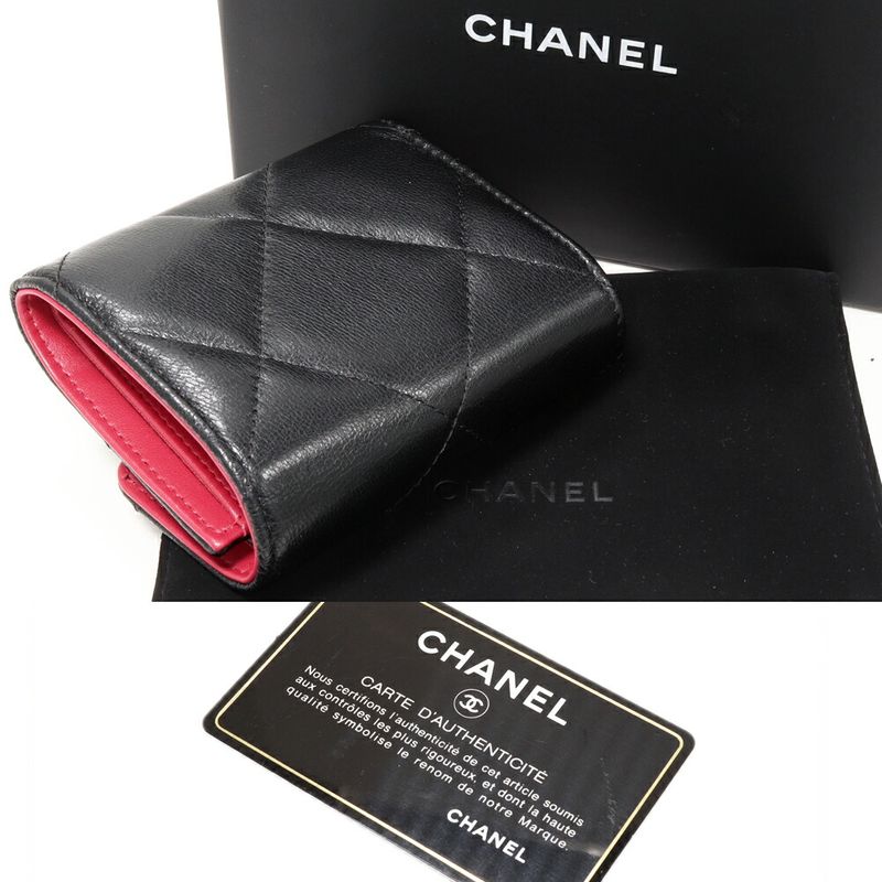Chanel Trifold Wallet With Coin Purse 19 Small Flap Lambskin — view 2
