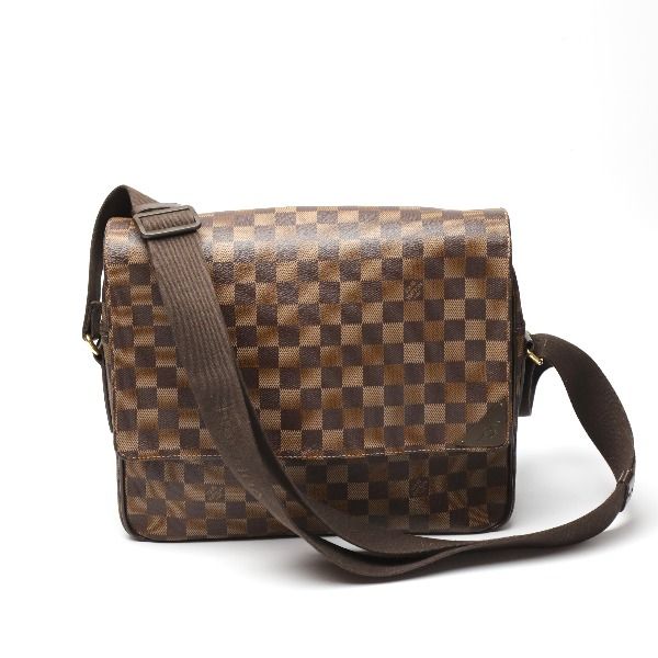 Louis Vuitton Damier Crossbody Shelton MM Shoulder Bag — view 2