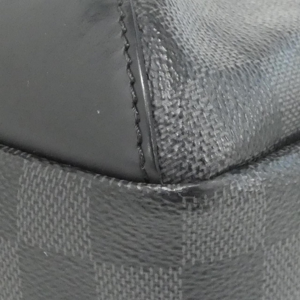 Louis Vuitton Damier Graphite Avenue Sling Bag Shoulder — view 3