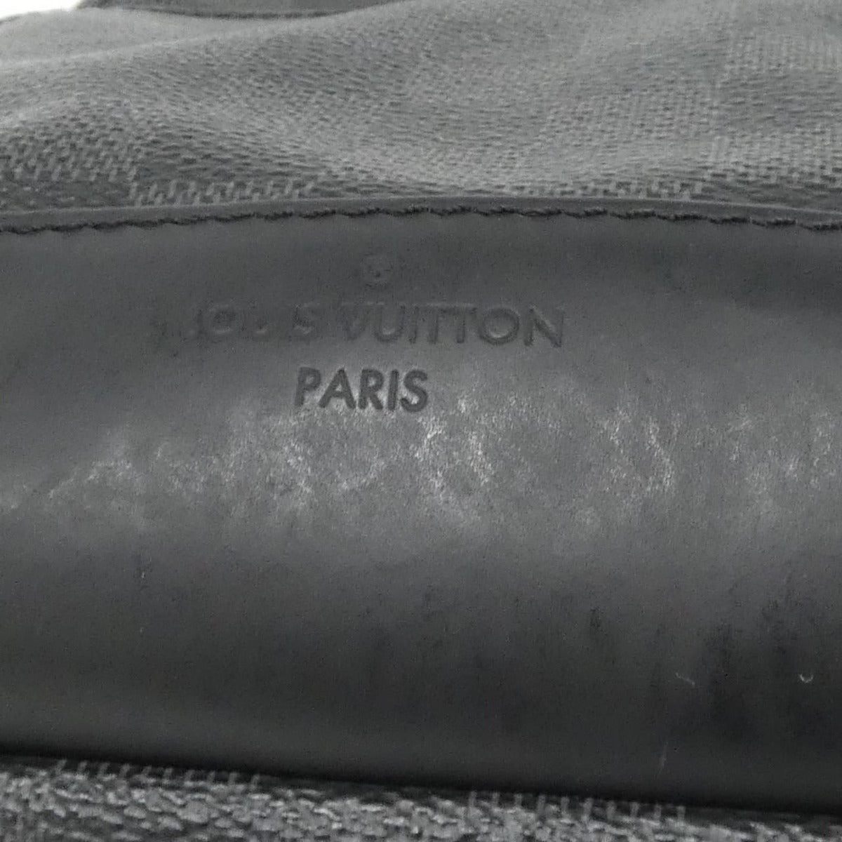 Louis Vuitton Damier Graphite Avenue Sling Bag Shoulder — view 4