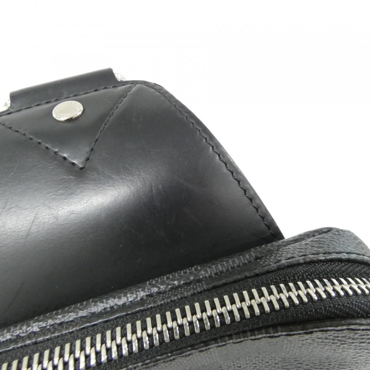 Louis Vuitton Damier Graphite Avenue Sling Bag Shoulder — view 6