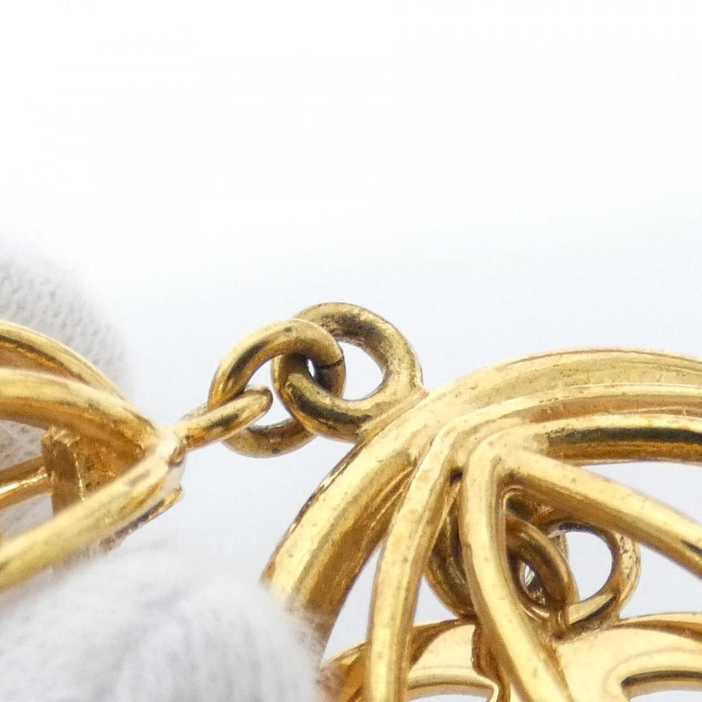 Chanel Vintage Earrings Gold — view 4