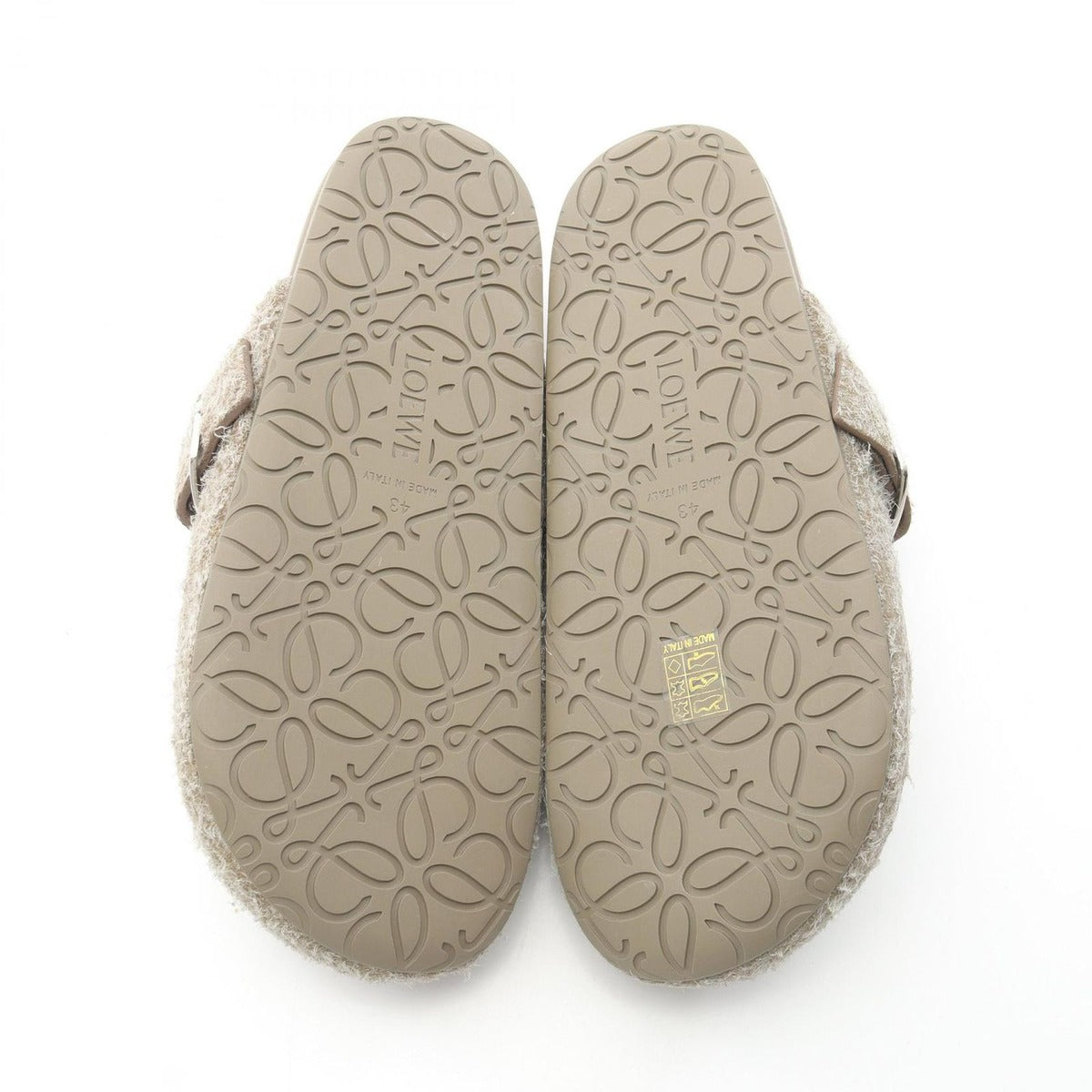 Loewe Sandals Ease Buckle Mule Beige — view 4