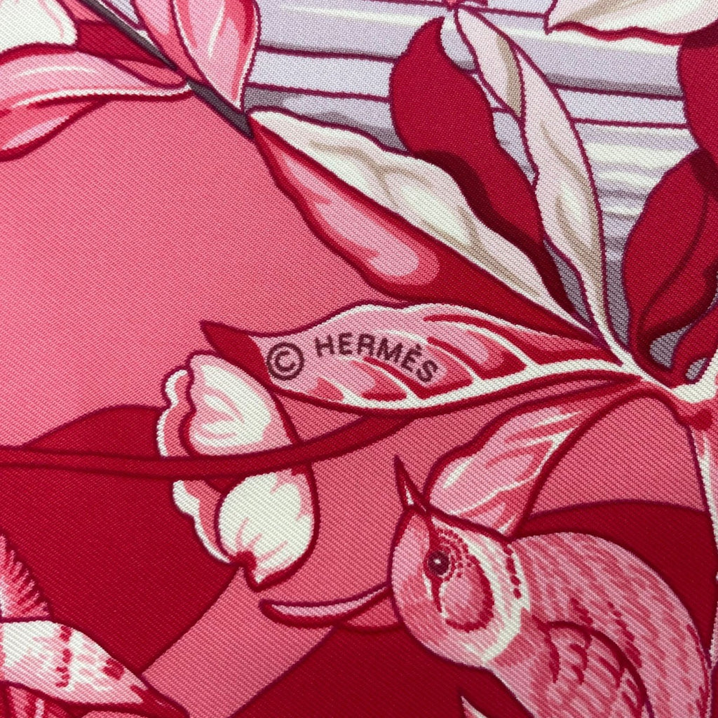 Hermes Carre 90 New England Garden Red Scarf 100% Silk — view 9