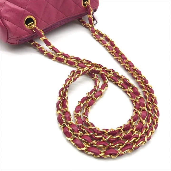 Chanel CC Logo Quilted Mini Chain Shoulder Bag Pink — view 7