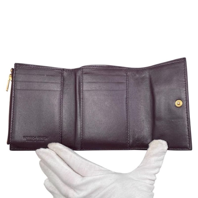 Bottega Veneta Trifold Wallet Maxi Intrecciato Leather Purple — view 8