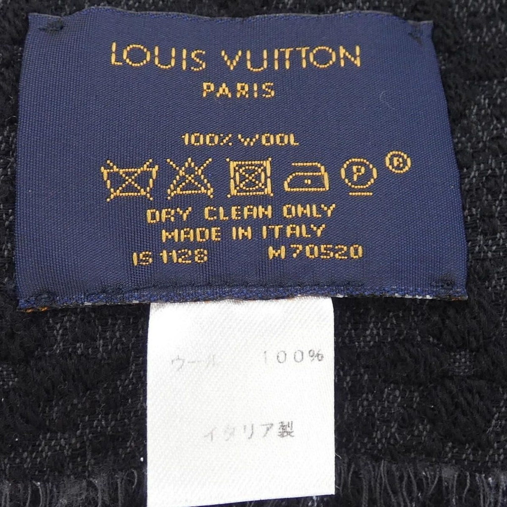 Louis Vuitton Monogram Classic Scarf — view 3