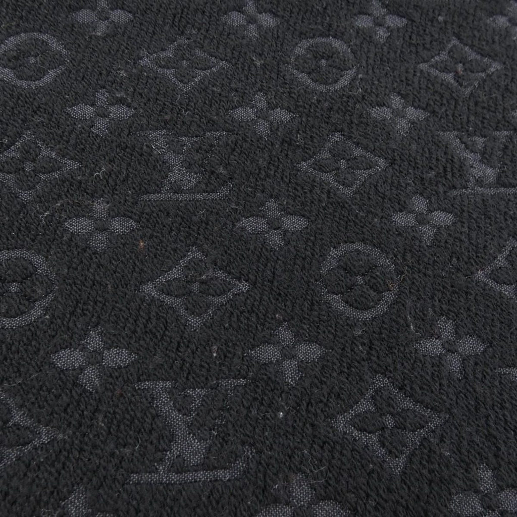 Louis Vuitton Monogram Classic Scarf — view 4