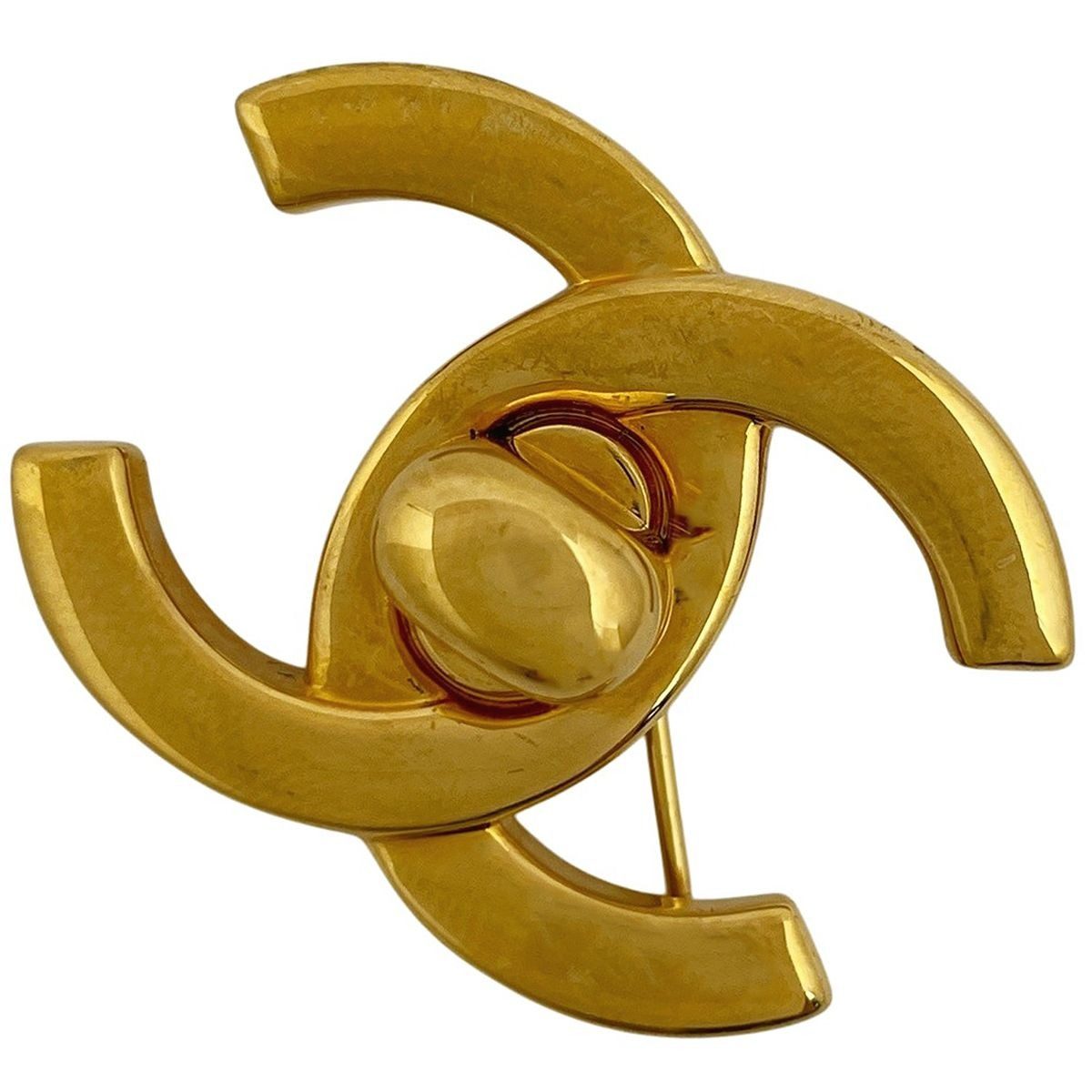Chanel CC Logo Brooch Gold Plated