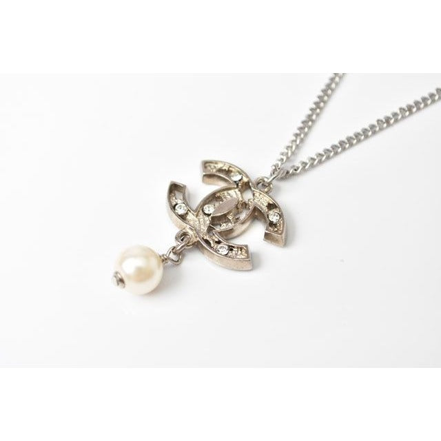 Chanel Coco Mark Rhinestone Faux Pearl Silver Rye White Gold — view 6