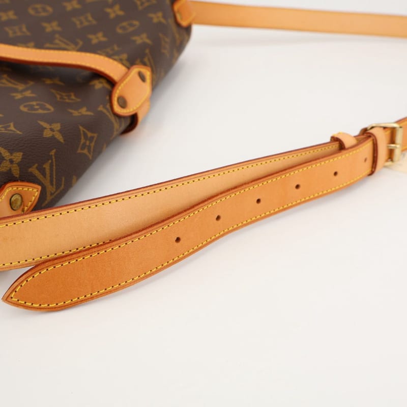 Louis Vuitton Monogram Saumur 35 Crossbody Bag — view 7