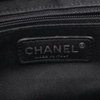 Chanel Shoulder Bag Diamond Stitch Black Leather CC Logo Chain — view 4