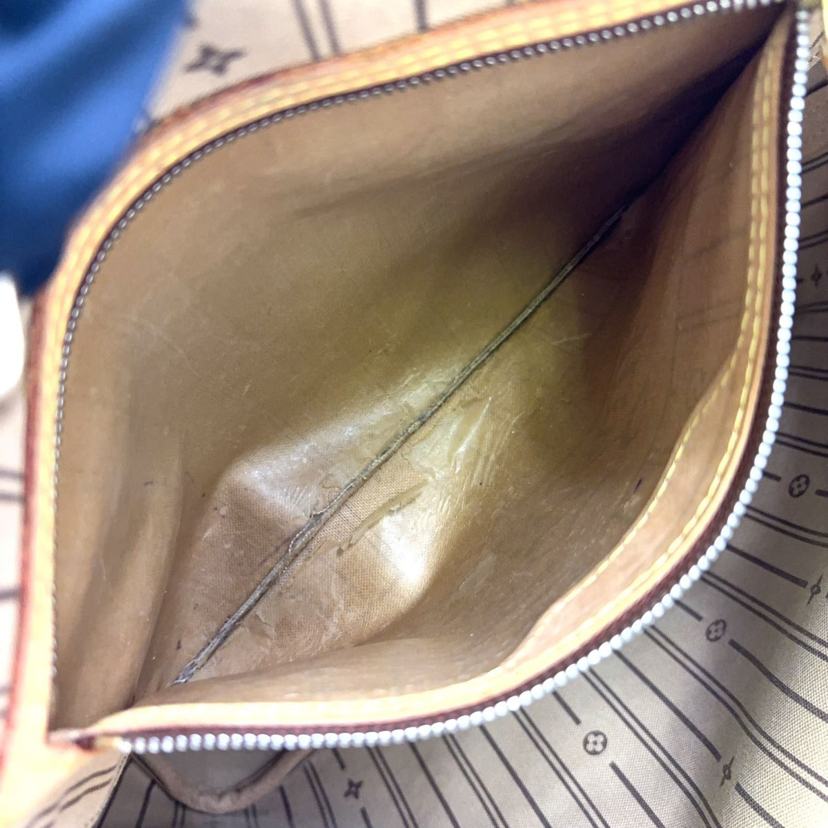 Louis Vuitton Neverfull MM Monogram Leather Brown Tote Gold — view 6
