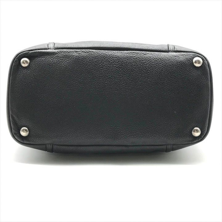 Chanel CC Logo Jumbo CC Soft Caviar Leather Hand Tote Black — view 3