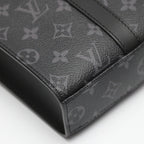 Louis Vuitton Monogram Eclipse Shoulder Bag Sac Plat Cross Tote — view 6