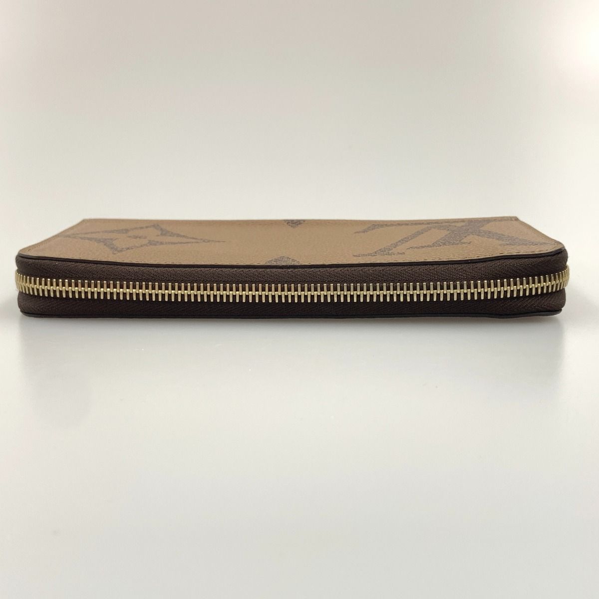 Louis Vuitton Monogram Giant Zippy Wallet Round Zipper Long — view 3