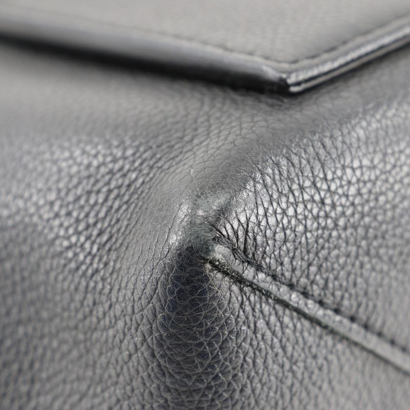 Louis Vuitton Lock Me MM Calf Black Beige Du0185 Tote Bag — view 4