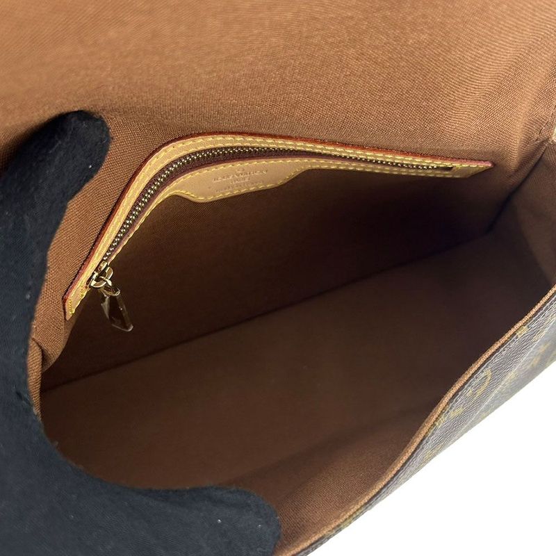 Louis Vuitton Shoulder Bag Mini Looping Monogram Leather Casual — view 2