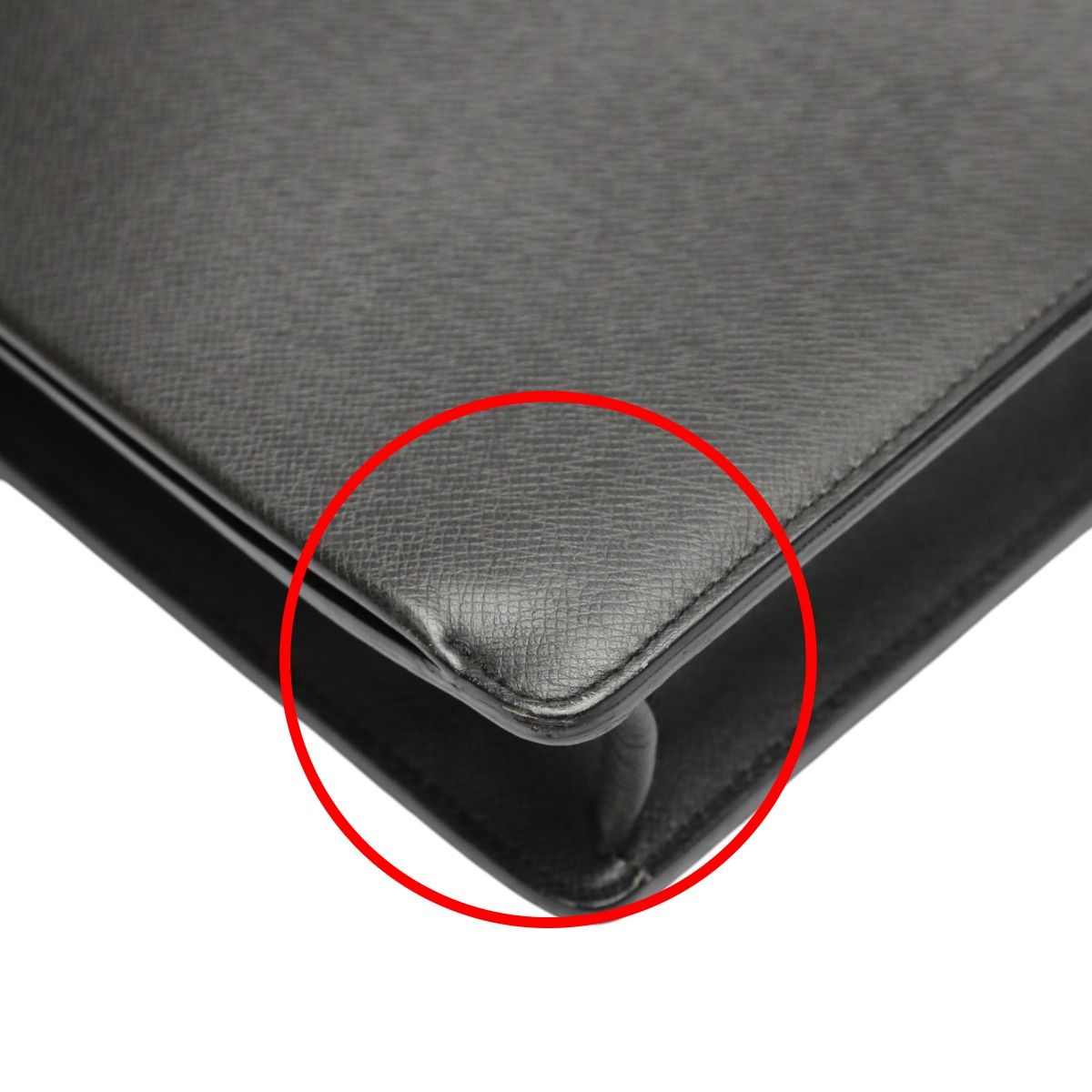 Louis Vuitton Taiga Business Bag Neo Robusto — view 5