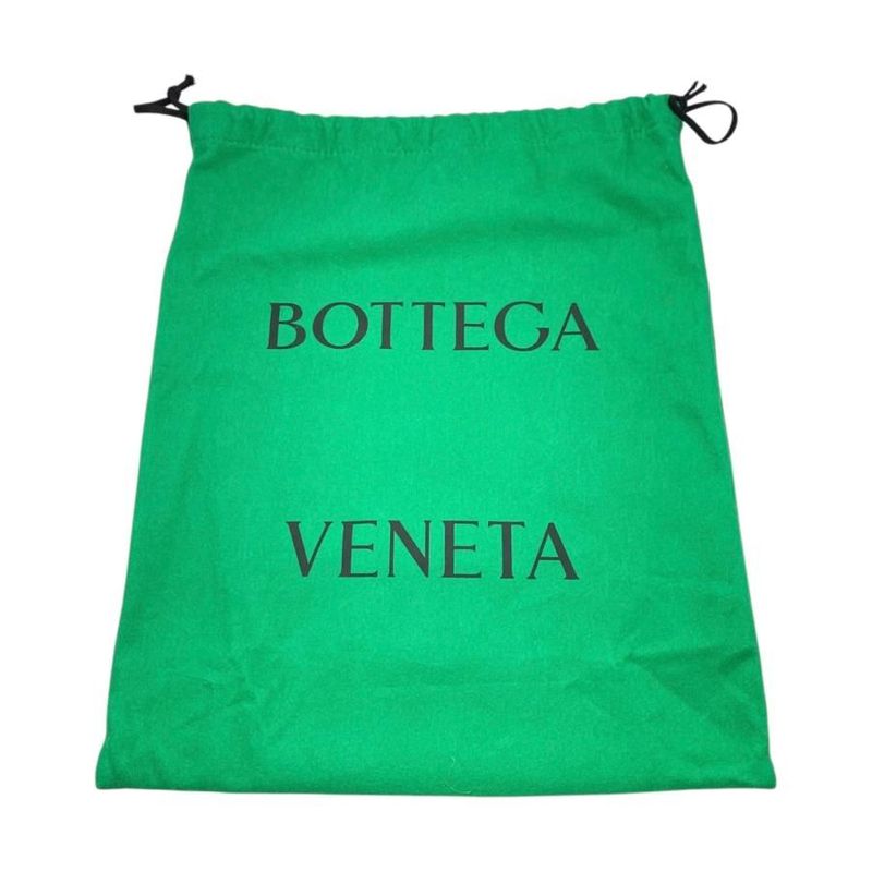 Bottega Veneta Shoulder Bag Small Cassette Bucket Lambskin Pink — view 9