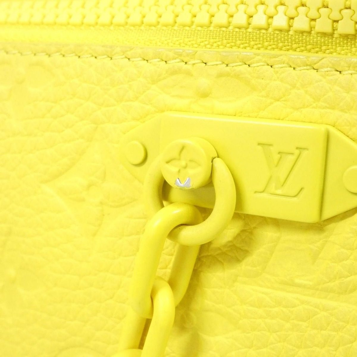 Louis Vuitton Taurillon Monogram Pochette Volga Bag — view 4