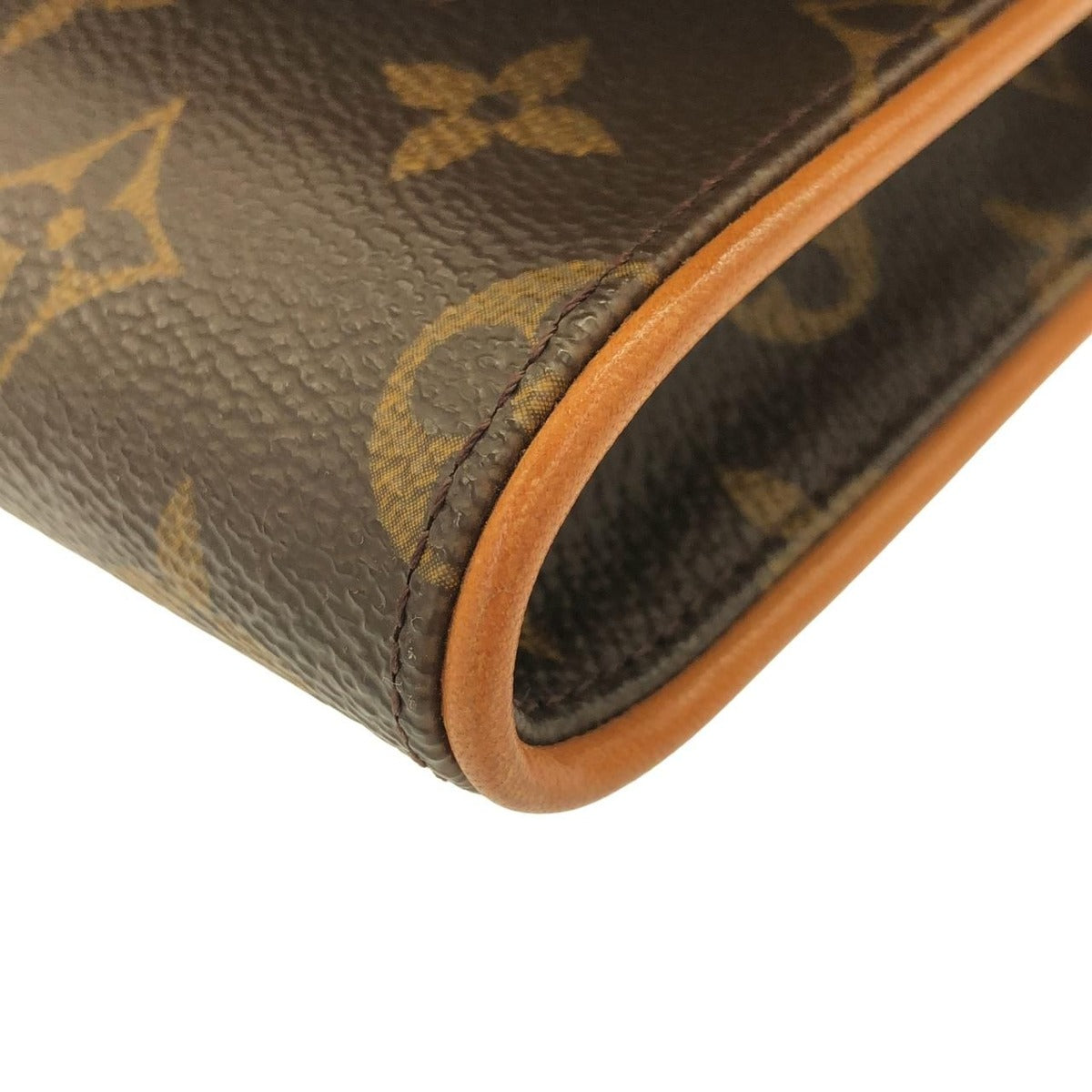 Louis Vuitton Monogram Pochette Twin GM Shoulder Bag Brown Marron — view 3