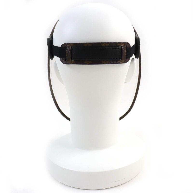 Louis Vuitton Villers Shield Monogram Canvas Sun Visor Face Cabas — view 5