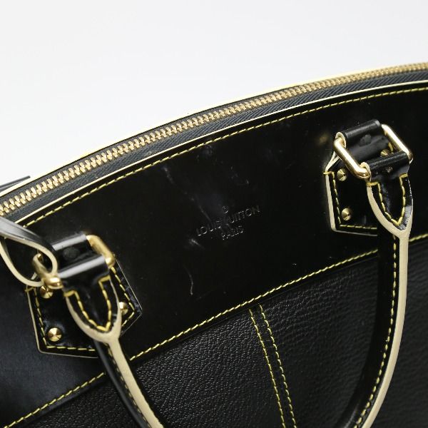 Louis Vuitton Suhali Lock It PM Handbag Noir Black — view 5