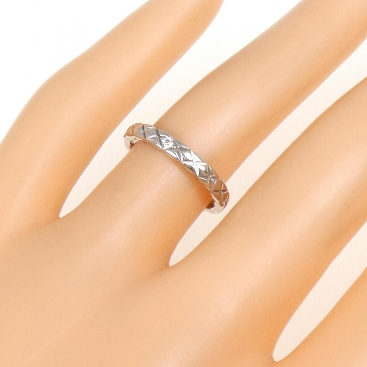 Chanel Coco Crush Small Ring — view 6