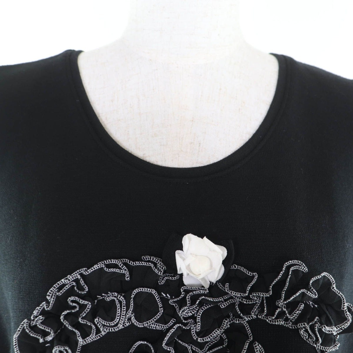 Chanel Wool CC Logo Tank Top with Camellia Brooch Black Super — view 4