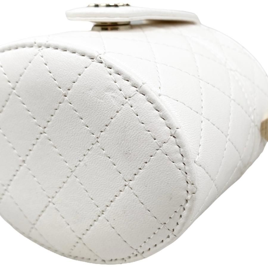 Chanel Shoulder Bag Vanity Mini Quilted Lambskin Chain White — view 6